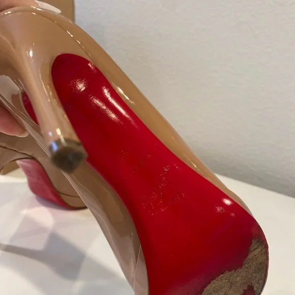 Christian Louboutin New Simple Pump 120 Patent in Calf -Size 39 - Picture 5 of 14